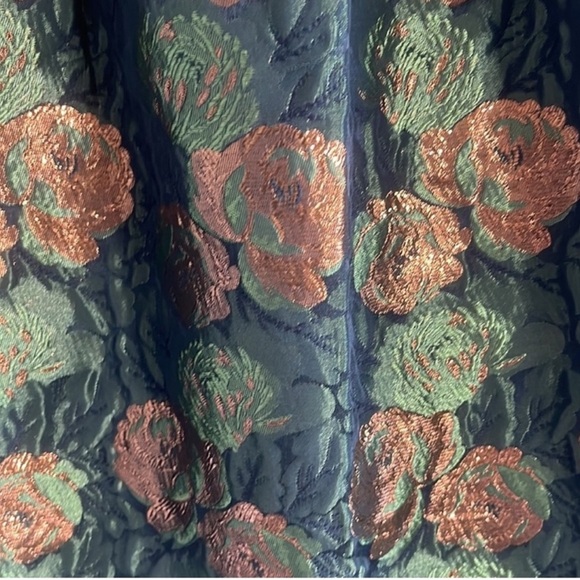 J.Crew Special Collection Women’s Metallic Floral Brocade A-Line Skirt - Picture 8 of 9